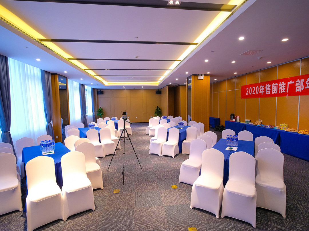 蚌埠中心智选假日酒店主图