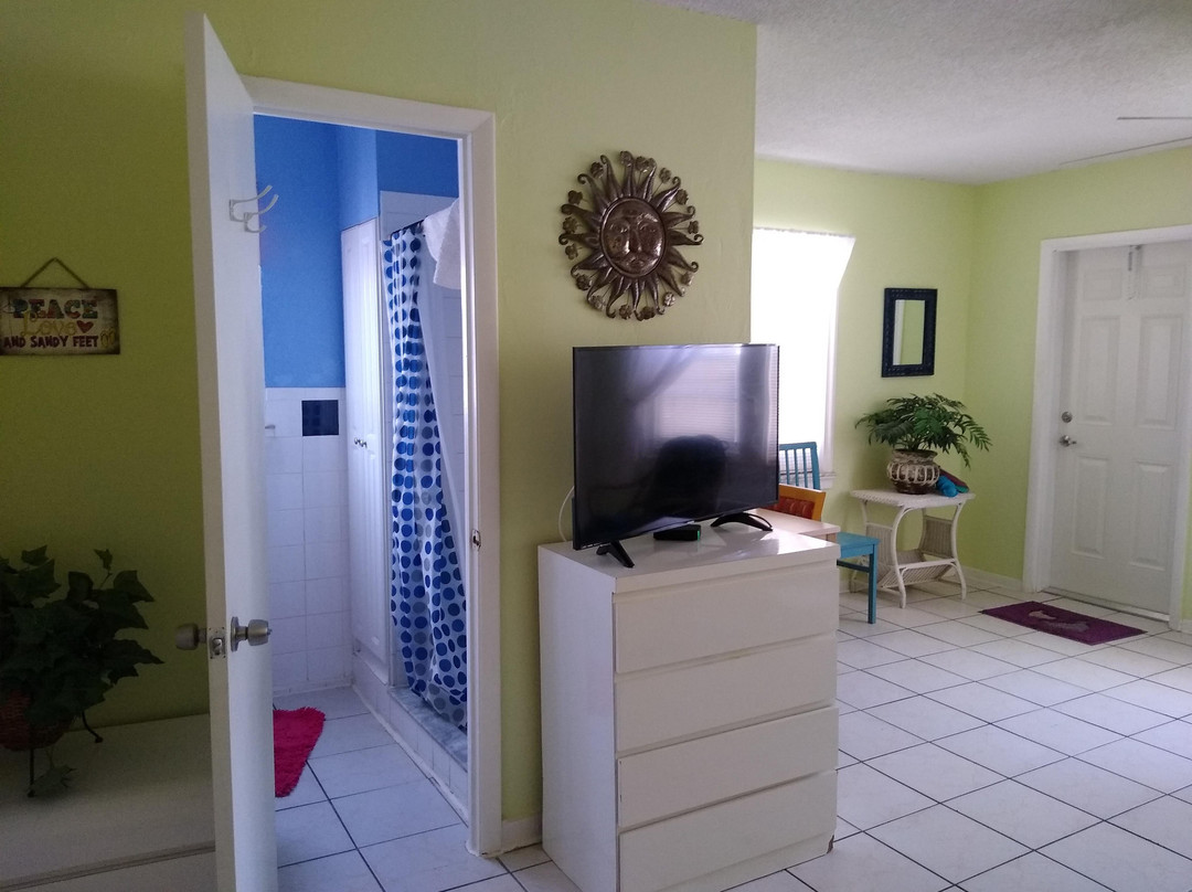 Atlantic Sands Beach Suites主图