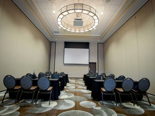 Residence Inn by Marriott Cleveland Avon at The Emerald Event Center主图