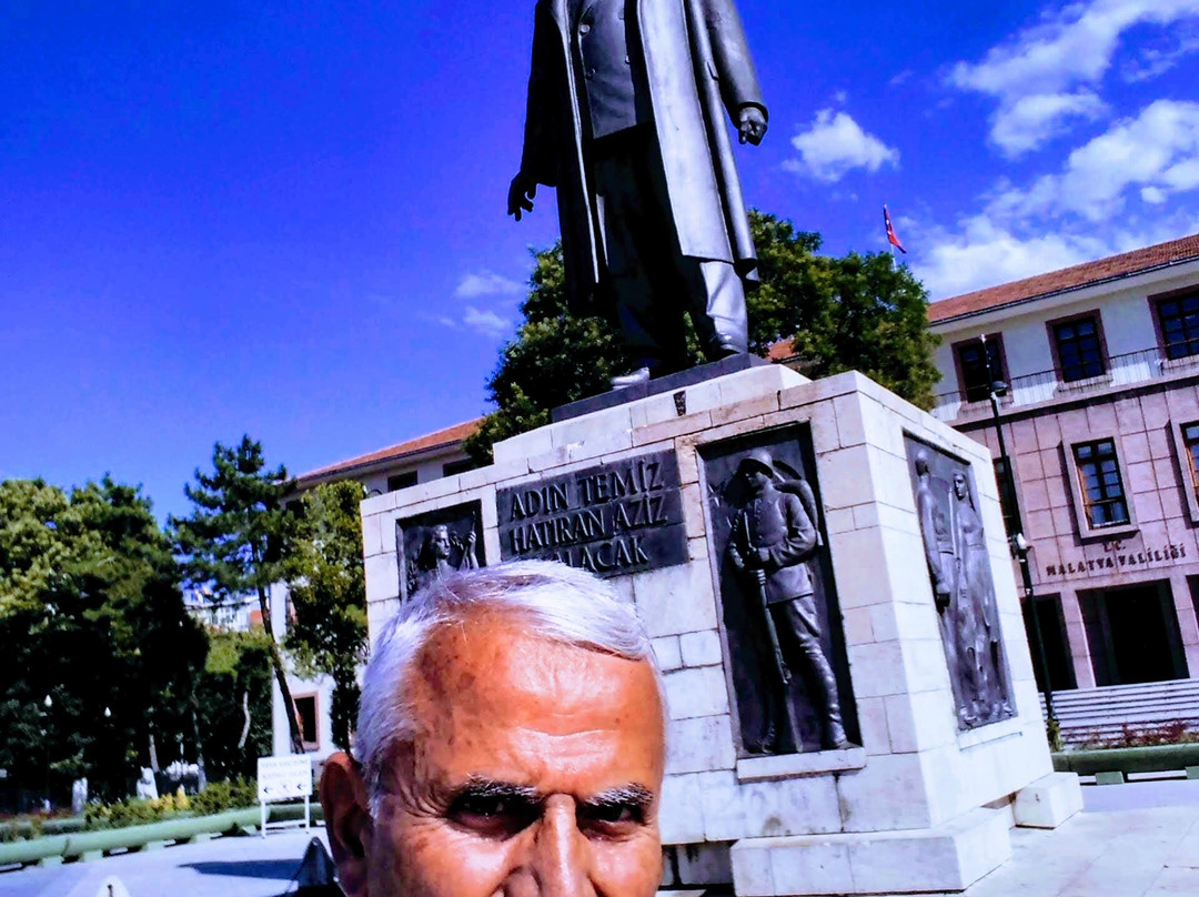 İsmet İnönü Heykeli-Malatya必去景点