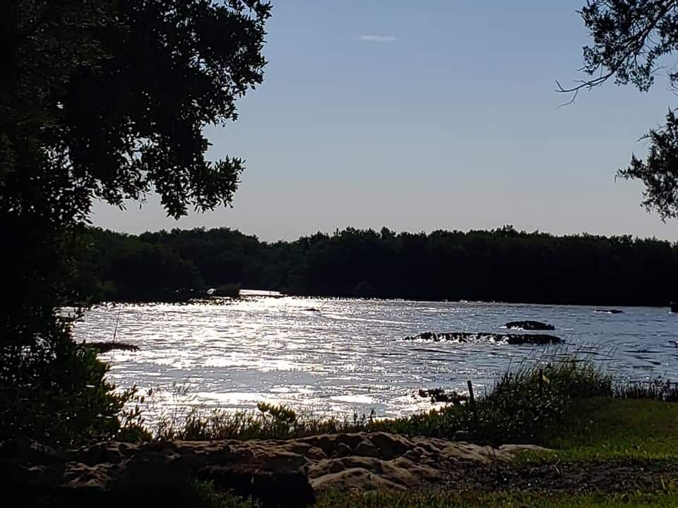 Firefly Cottages Cedar Key主图