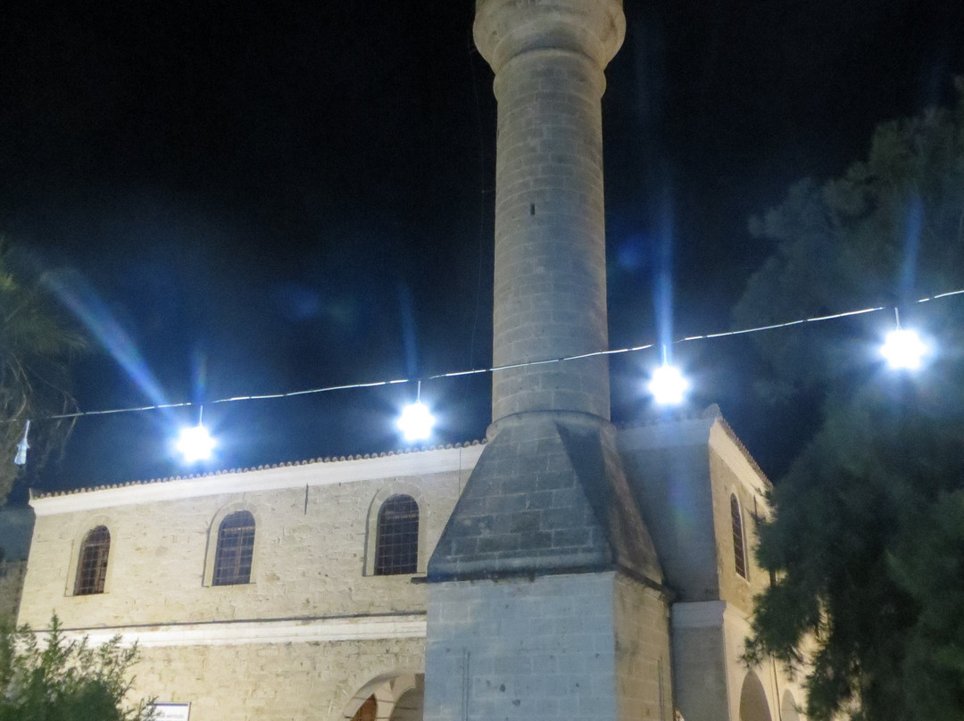 Alacati Pazaryeri Camii景点图片