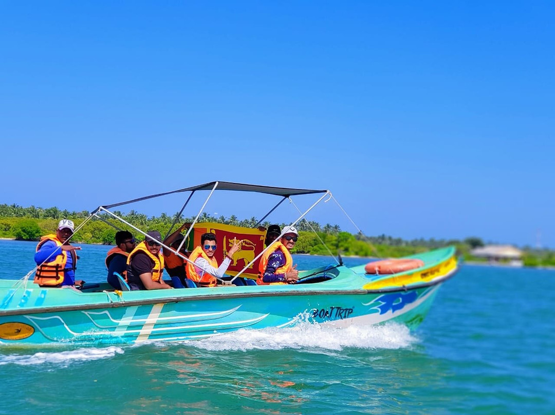 Boat Trip-卡尔皮蒂耶必去景点