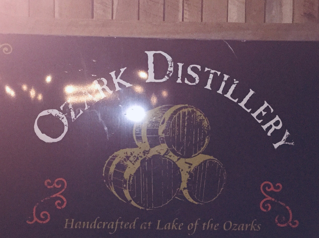 Ozark Distillery and Brewery景点图片