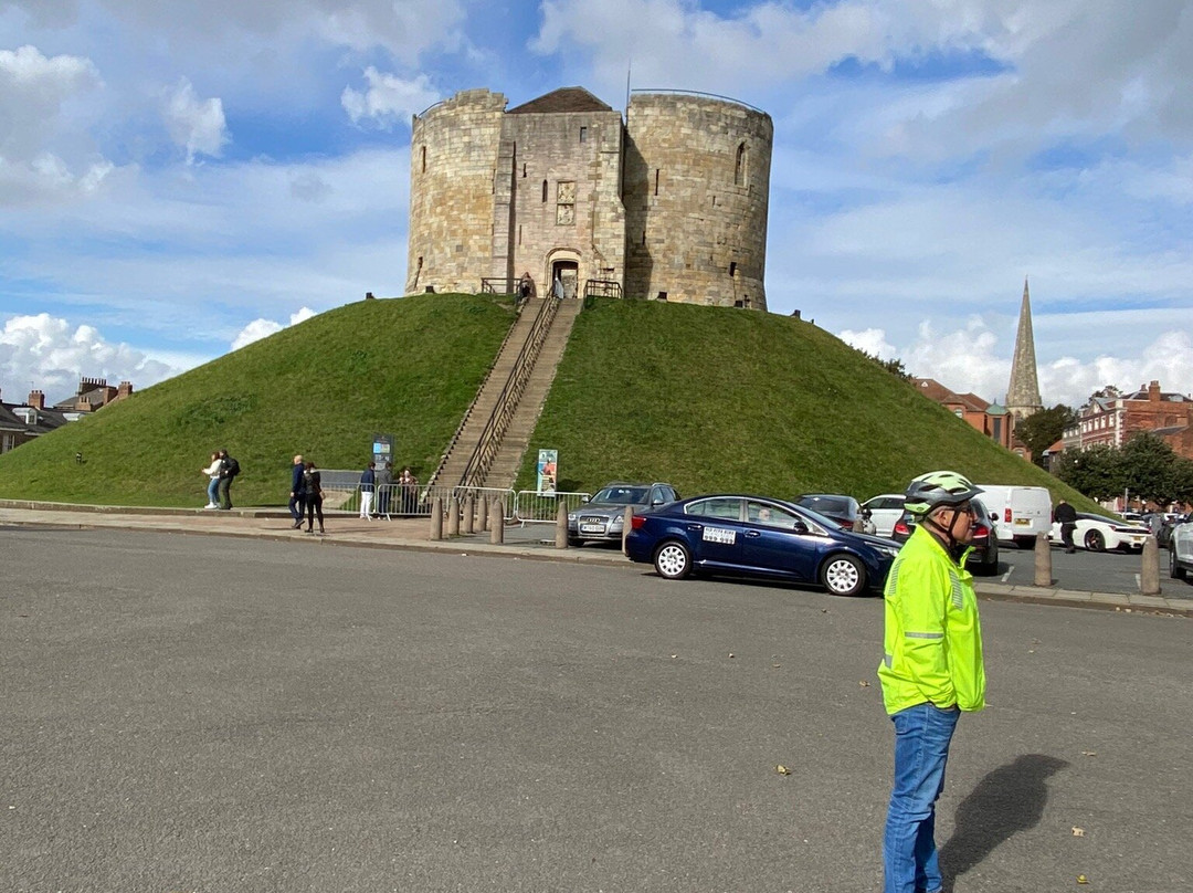 York Cycling Tours景点图片