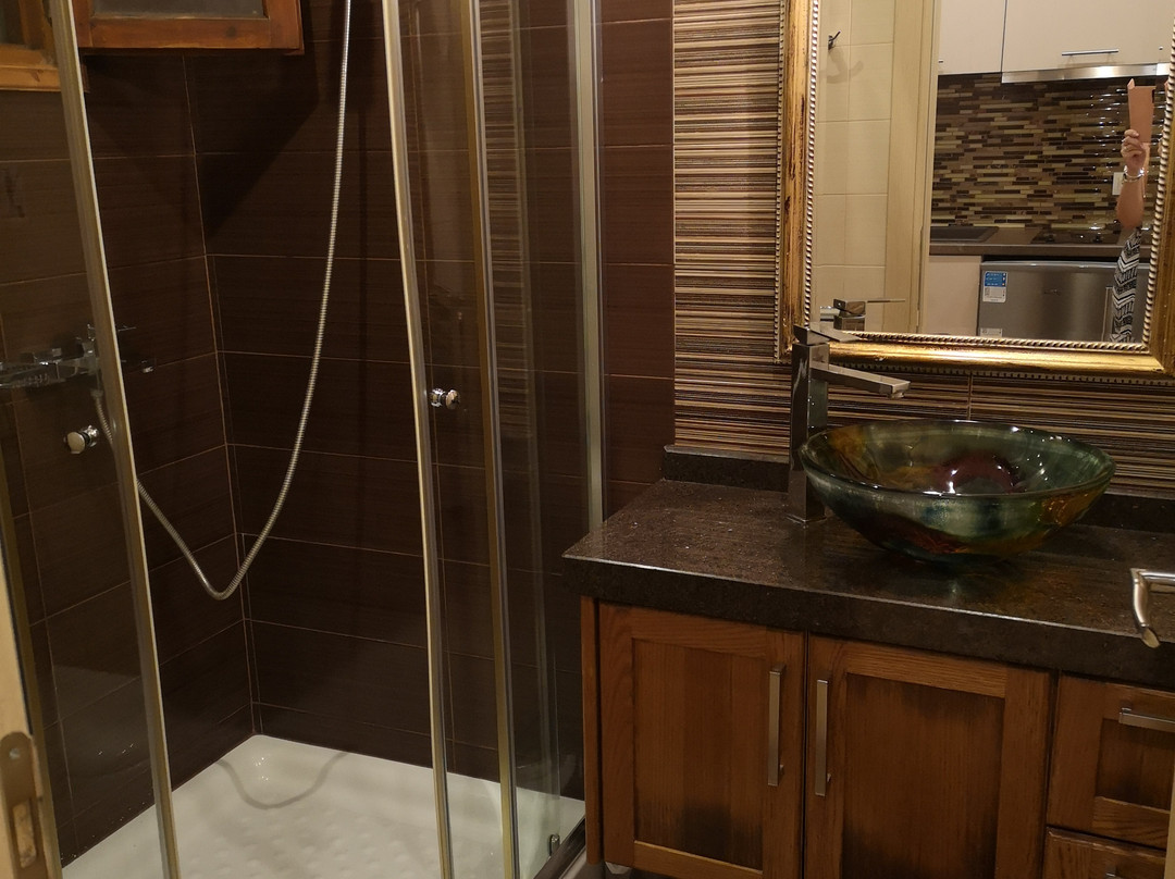 Theodora Studios主图