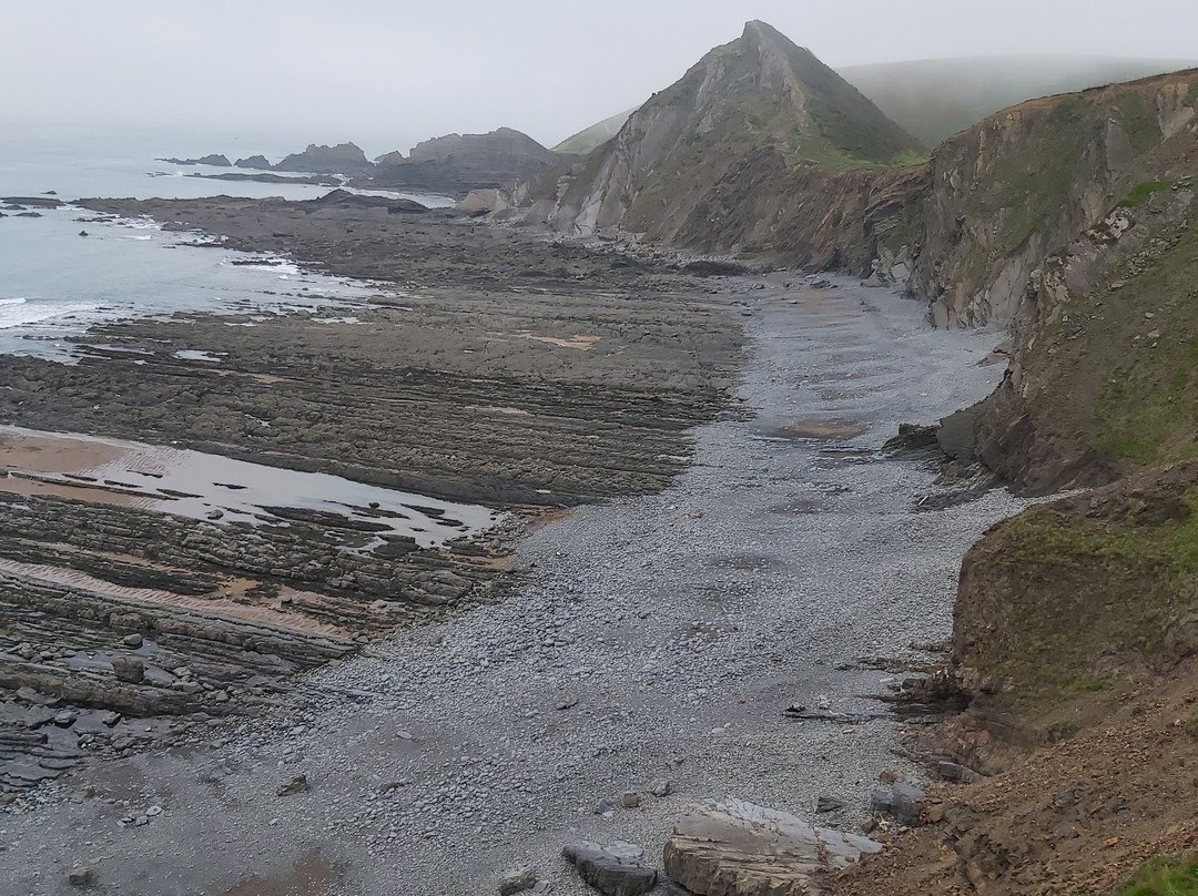 Speke's Mill Mouth Waterfall-Hartland必去景点