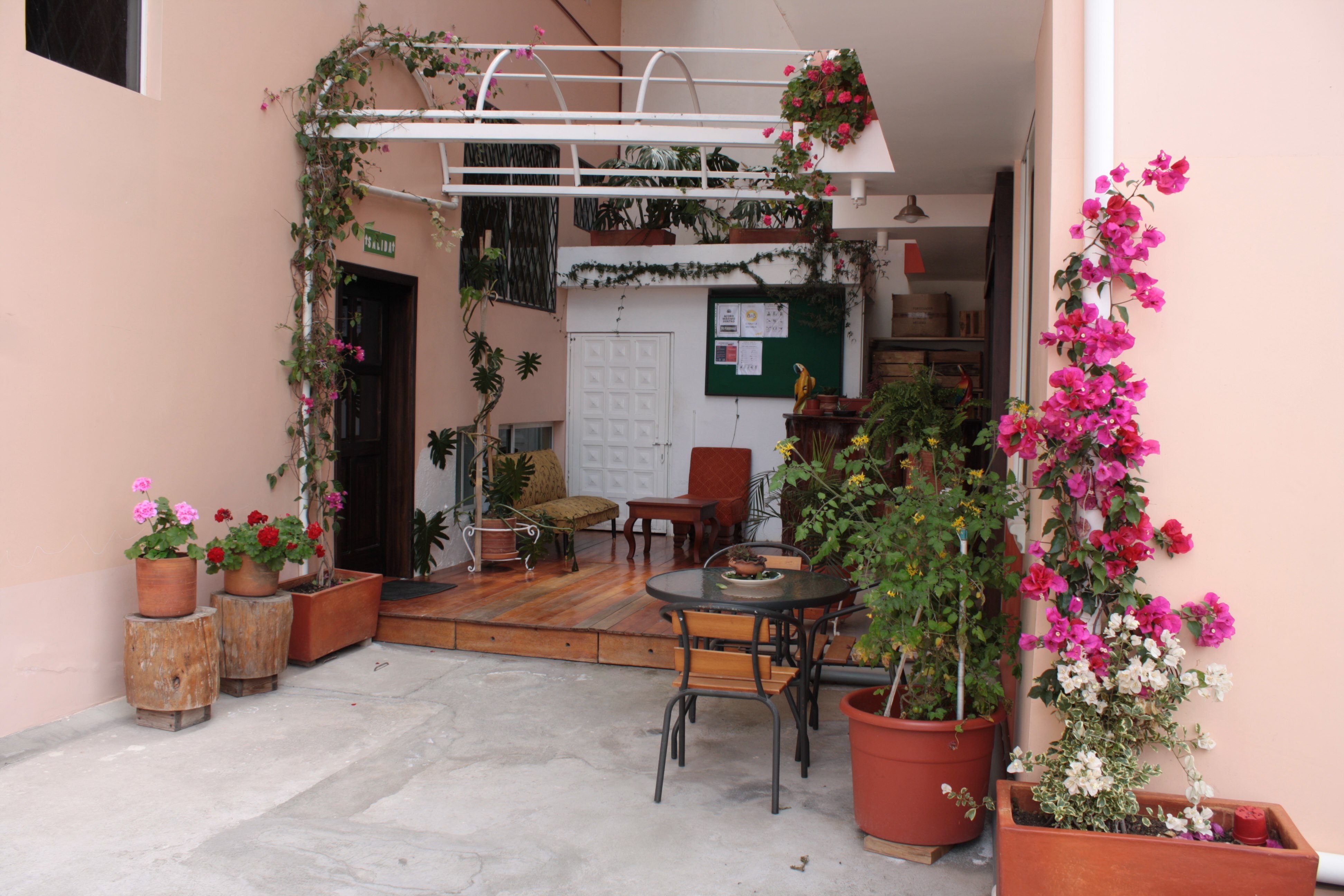 La Cuadra Hotel-官方