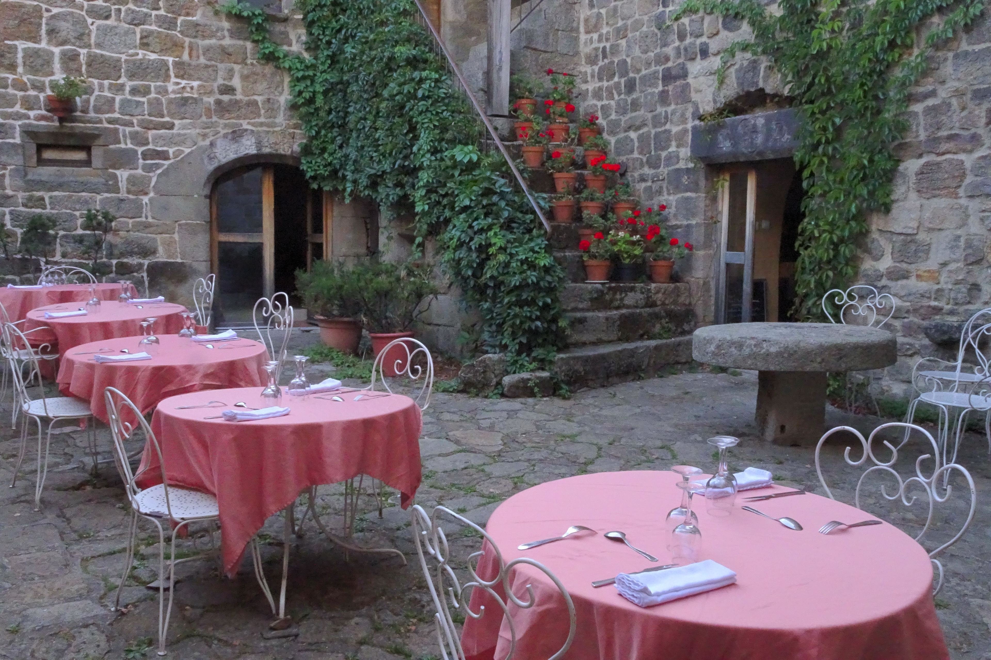 Auberge La Régordane La Garde Guérin-餐饮