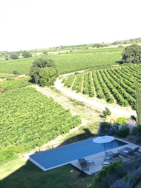 Chateau St Pierre de Serjac主图