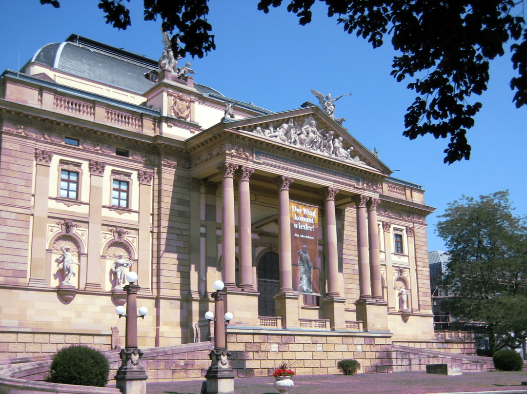 Hessisches Staatstheater Wiesbaden-威斯巴登必去景点