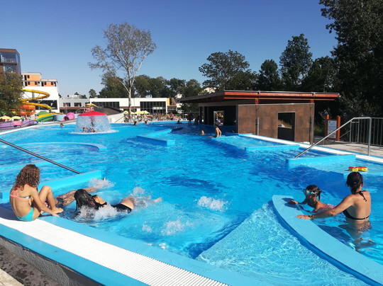 Polny Kesov旅游攻略图片