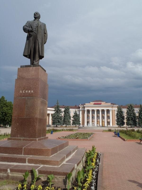 Lenina Square-Novokuybyshevsk必去景点