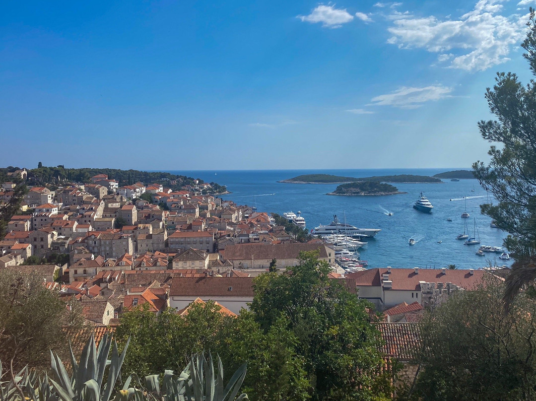 Brac Excursions景点图片