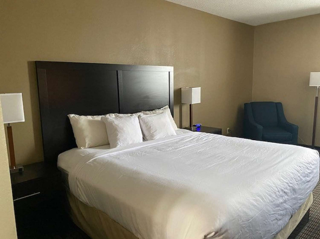 SureStay Plus By Best Western Jonestown Lebanon Valley主图