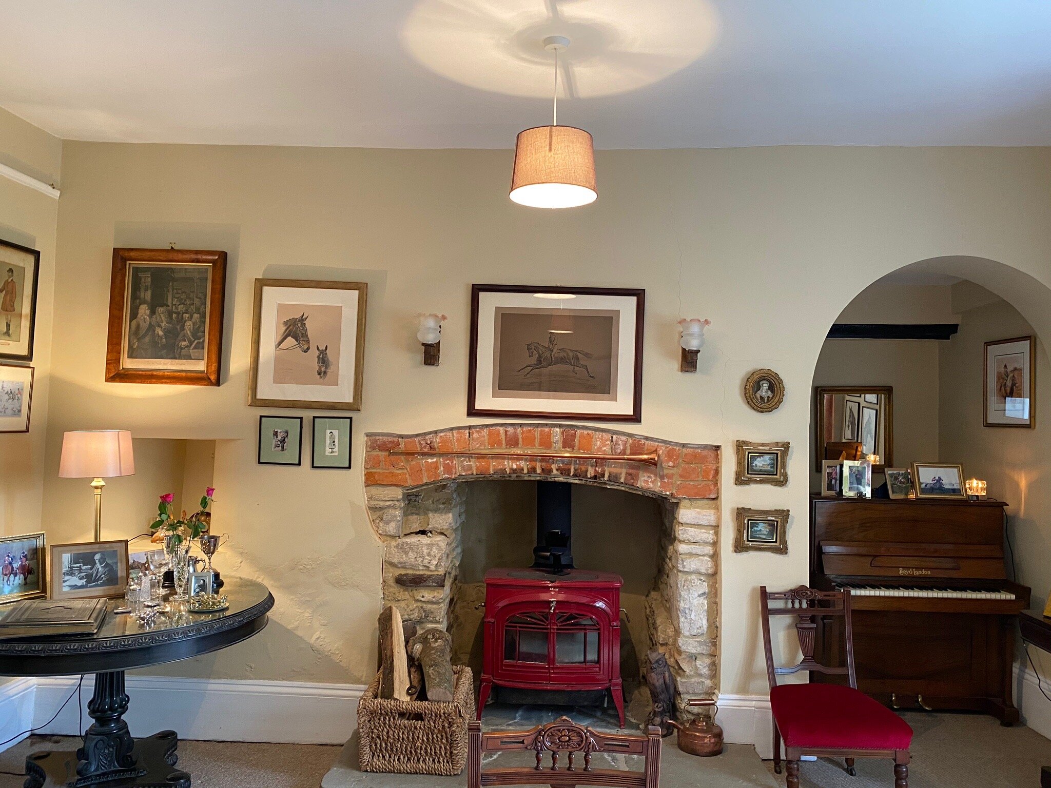 The Manor Farm-官方