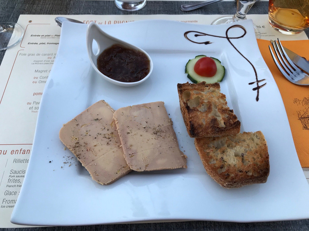 霍涅地区酒店主图