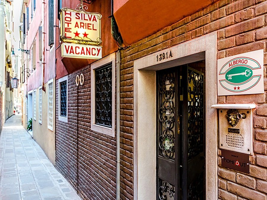 爱丽儿希尔瓦酒店主图