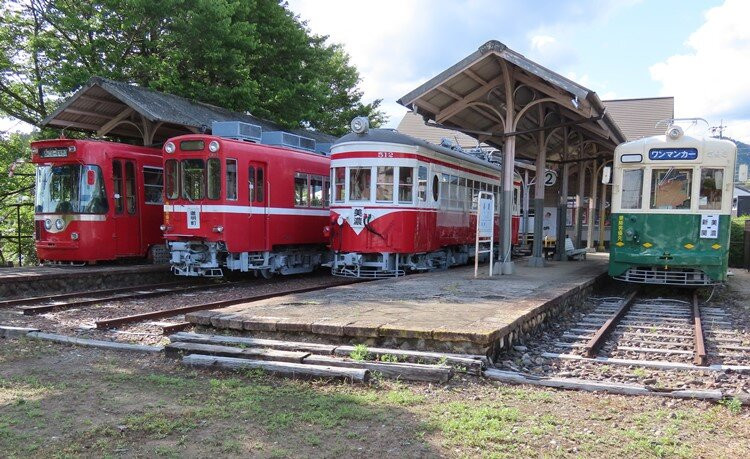 Old Meitetsu Mino Station景点图片