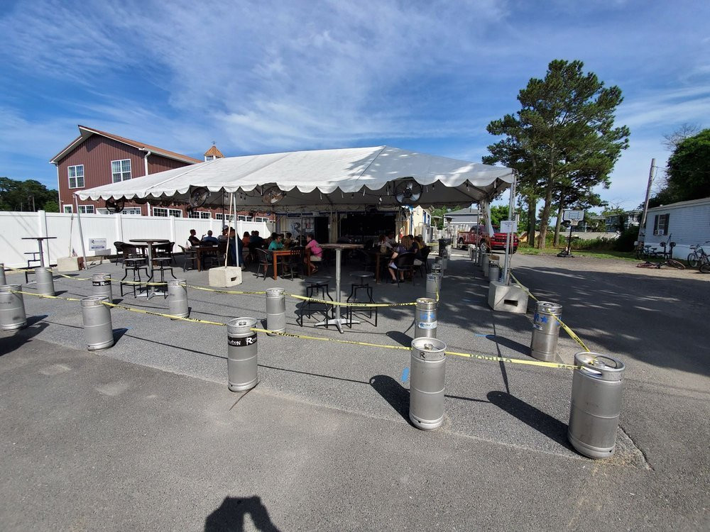 Revelation Craft Brewing Company-里霍博斯比奇必去景点