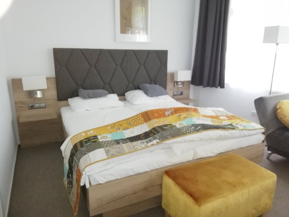 Das Kleine Hotel主图