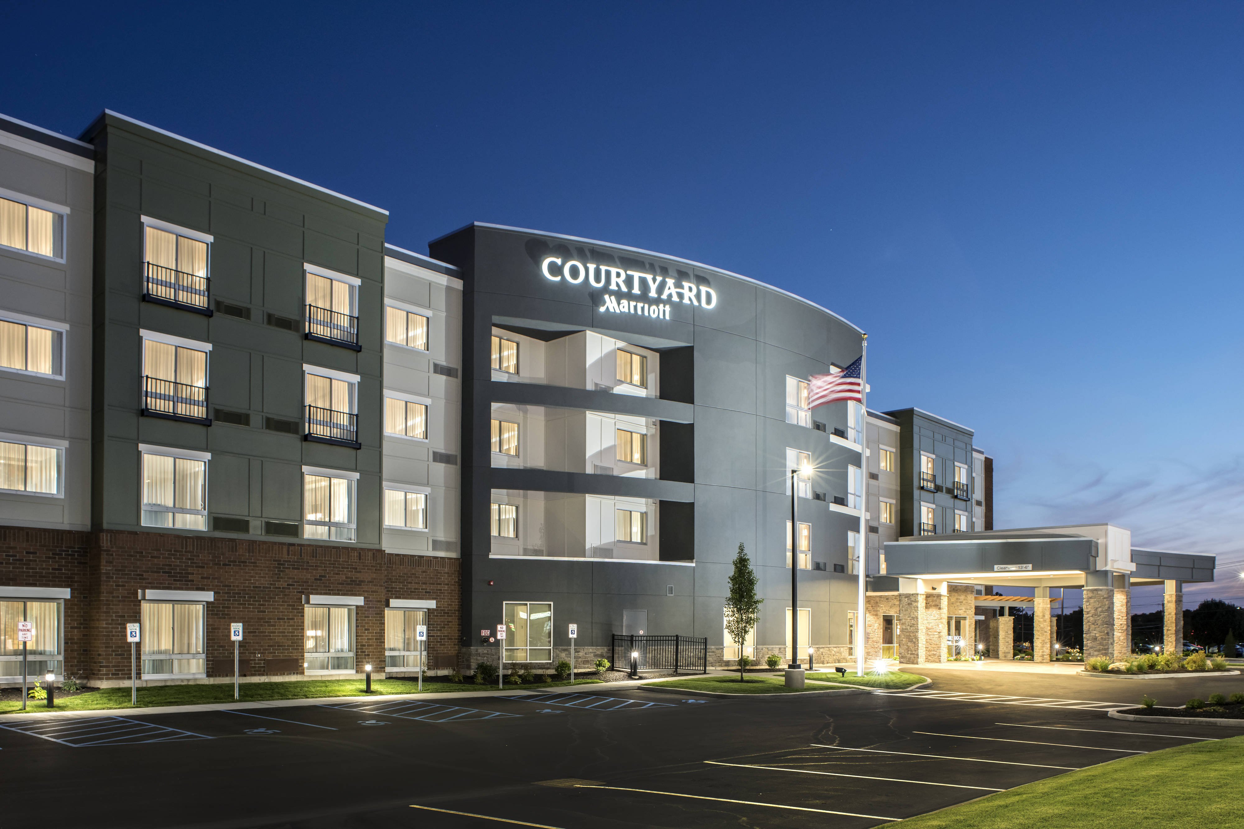 Courtyard Albany Clifton Park-官方
