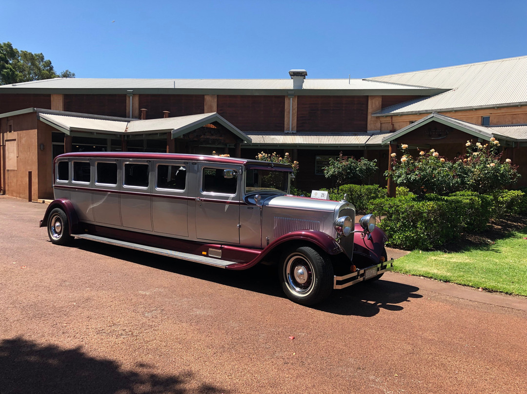 Perth Vintage Limousines景点图片