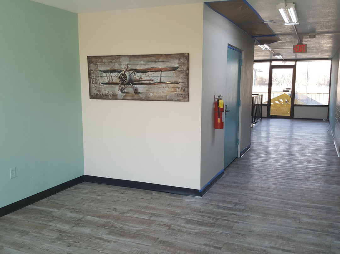 Econo Lodge Oak Grove-Blue Springs主图