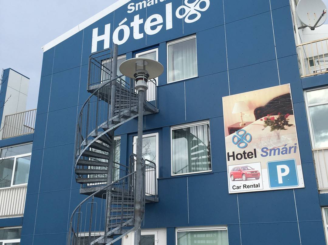 斯马里酒店主图