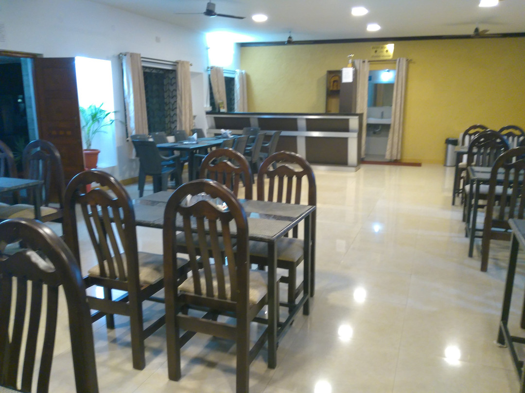 KSTDC Hotel Mayura Velapuri Belur主图
