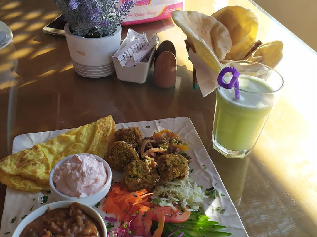 Golden Europe Hotel主图