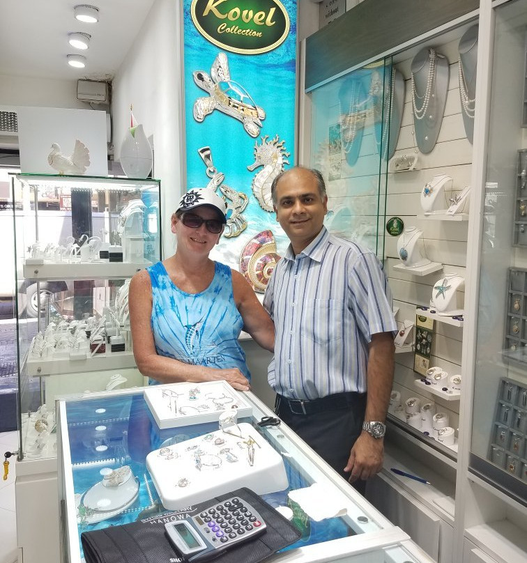 Shopper's Haven-菲利普斯堡必去景点