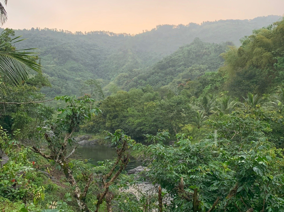 Portland's Riverside Retreat主图