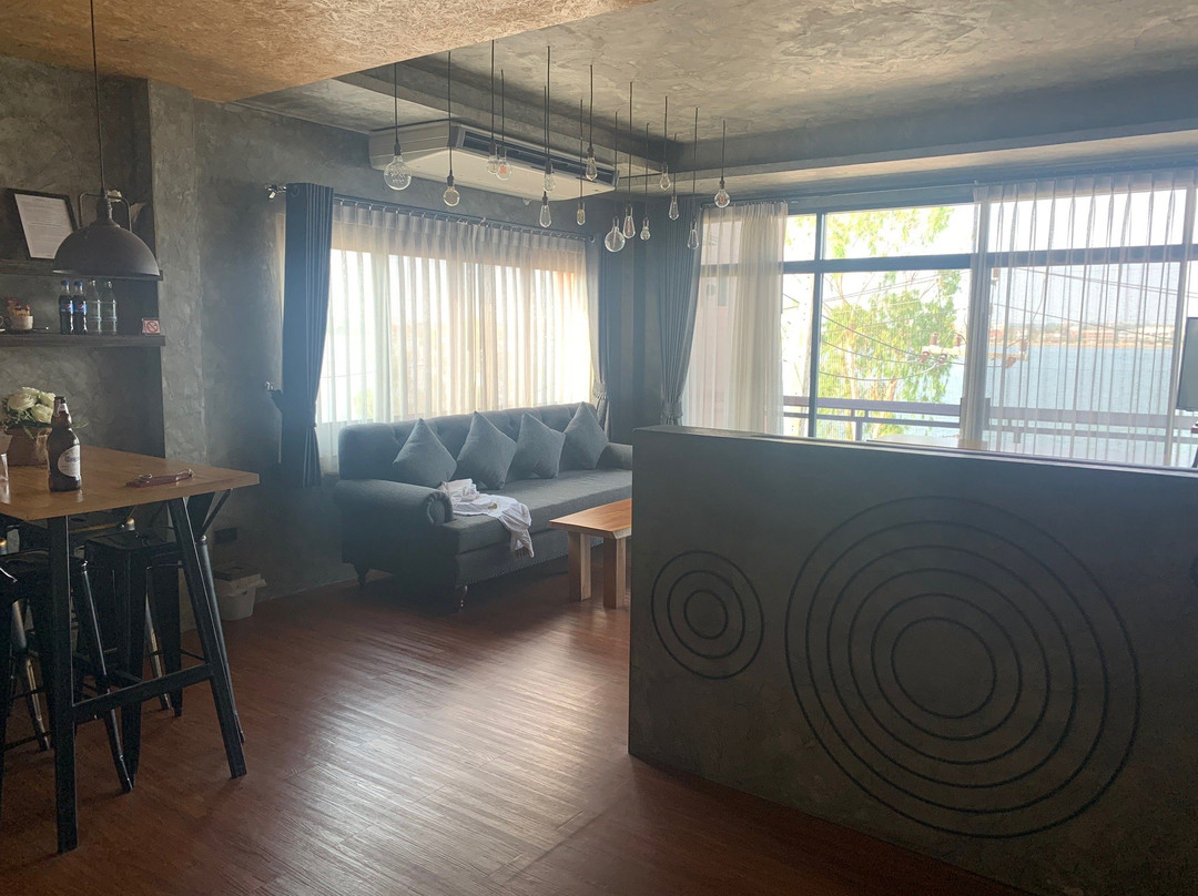 Bed Loft Cafe主图