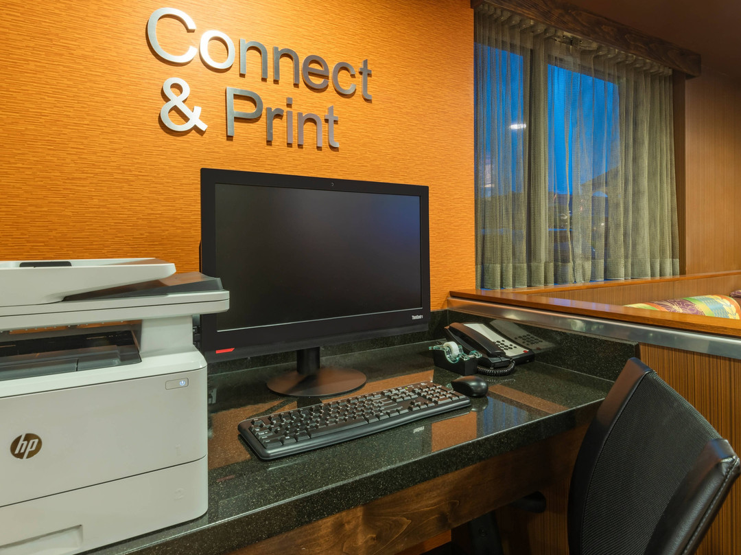 城南盐湖费尔菲尔德酒店主图