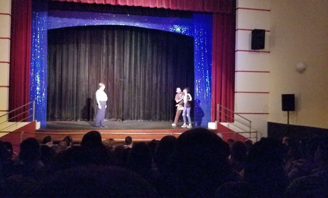 Municipal Theater Jose A. Monrozeau-Hatillo必去景点