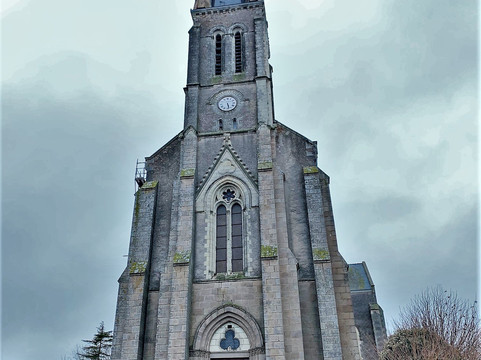 Eglise Saint-Louis-Coron必去景点