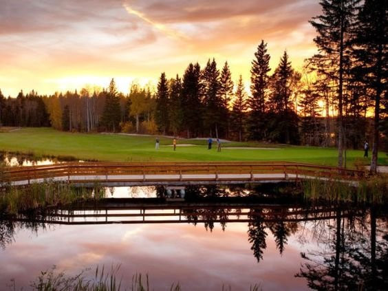 Candle Lake Golf Course景点图片