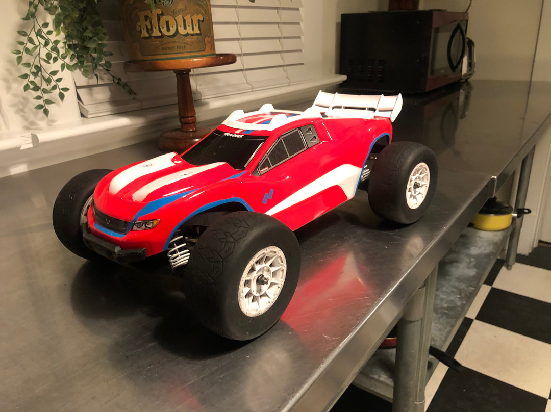 Burlington Hobbies & RC Track-Burlington必去景点