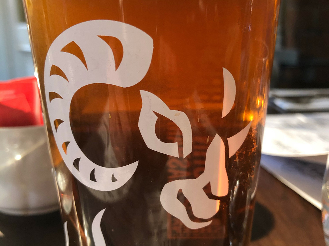 The Admiral Rodney Hotel, Eatery & Coffee House主图