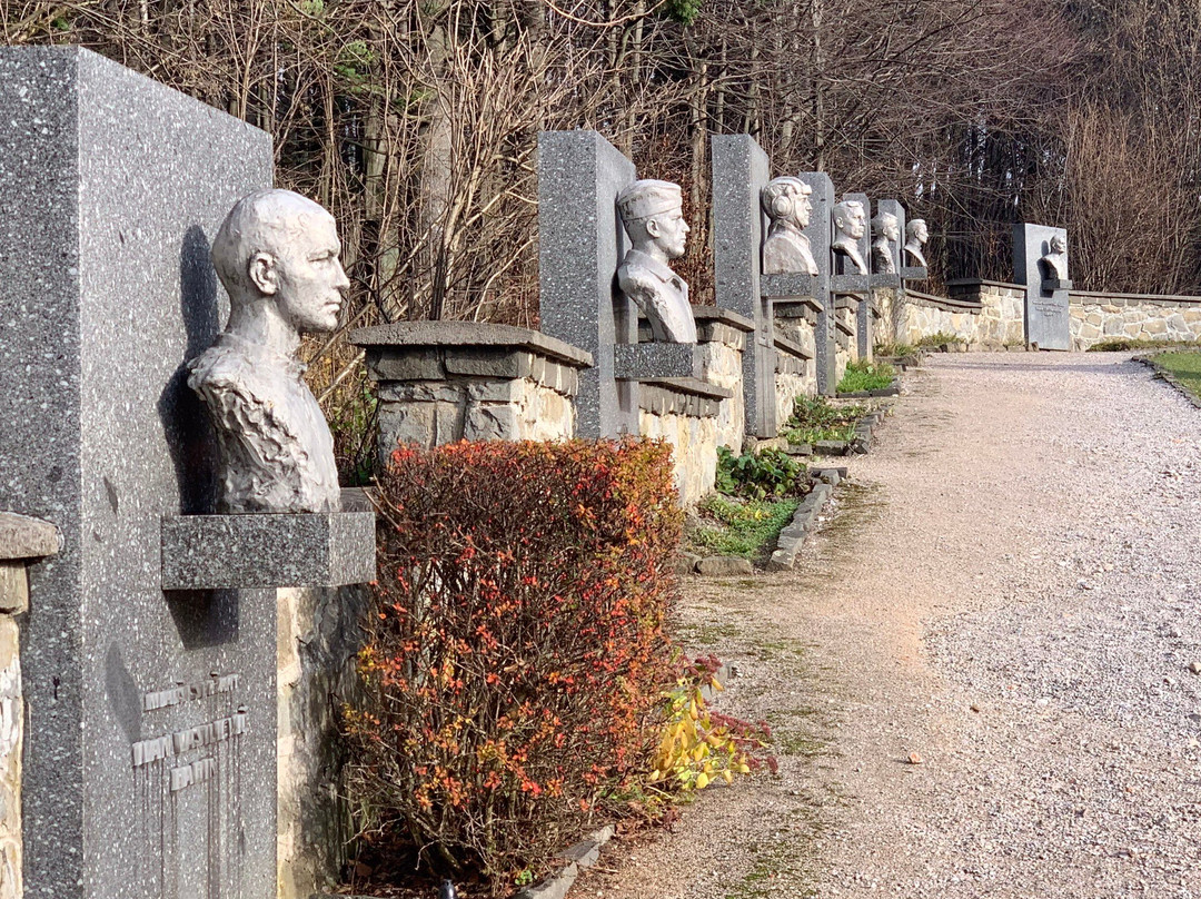 The Memorial and the Cemetery of the Czechoslovak Army in Dukla景点图片