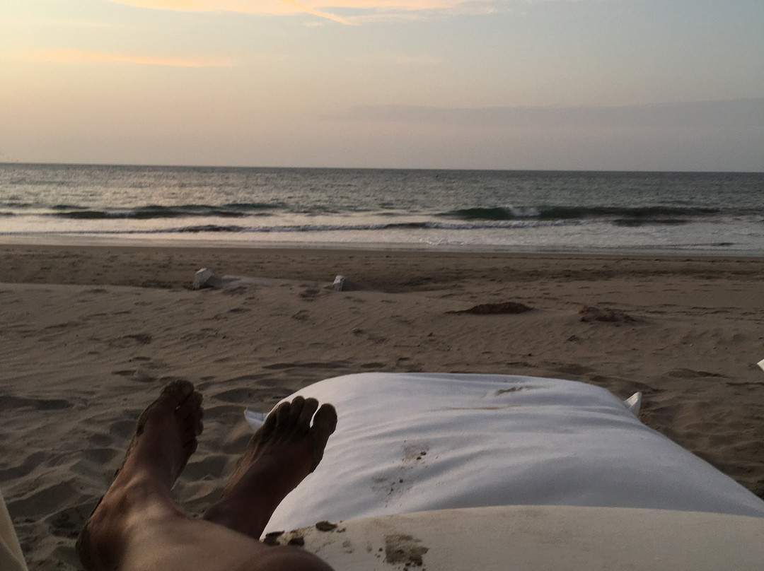 德克套房休息室&Spa酒店主图