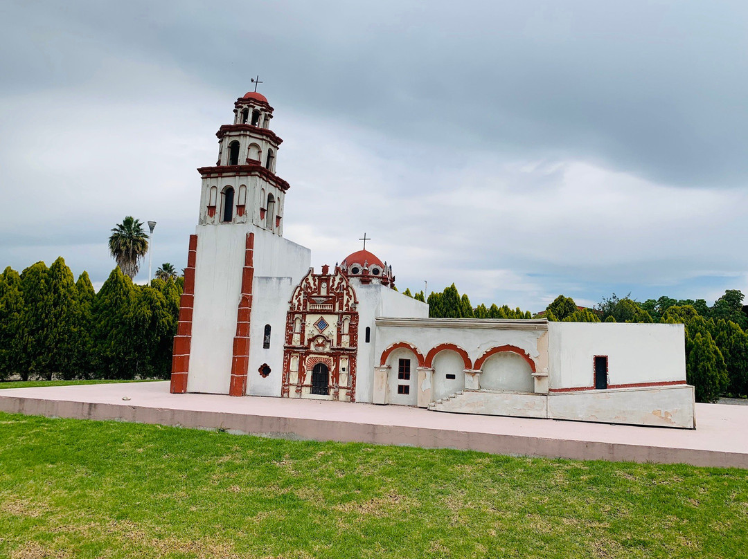 Parque Bicentenario景点图片