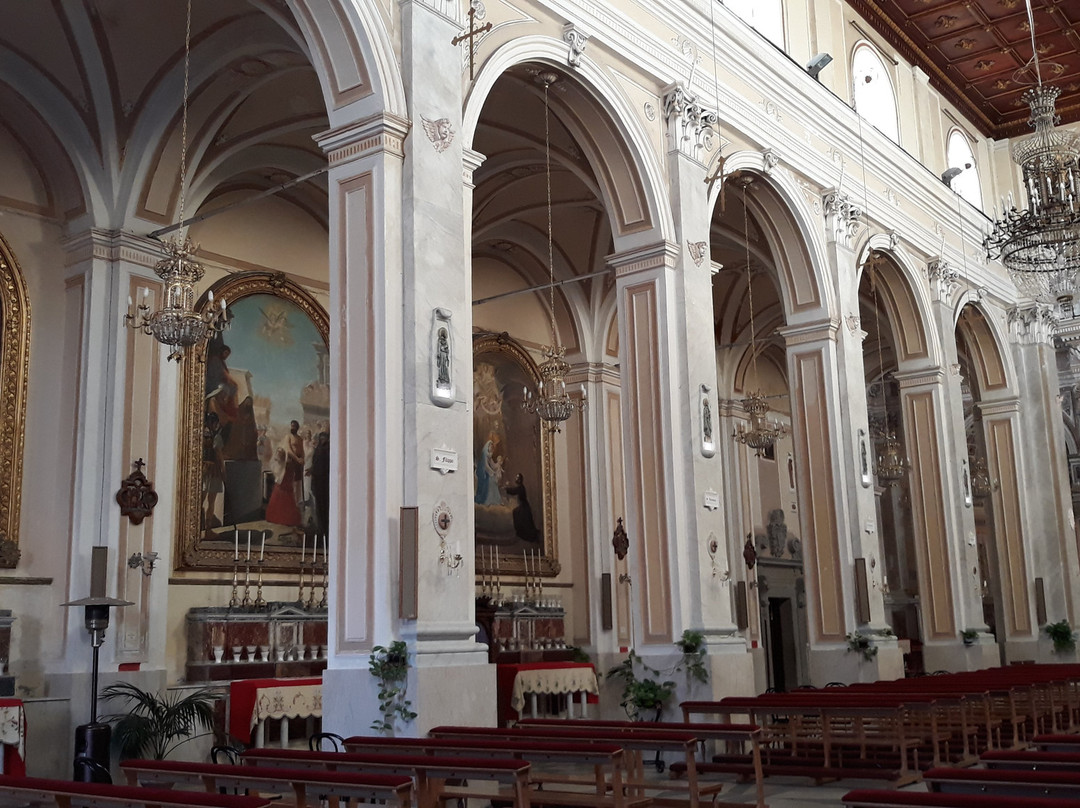 Chiesa Santa Maria delle Grazie-林瓜格洛萨必去景点
