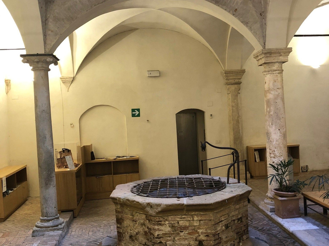 Palazzo Vescovile景点图片