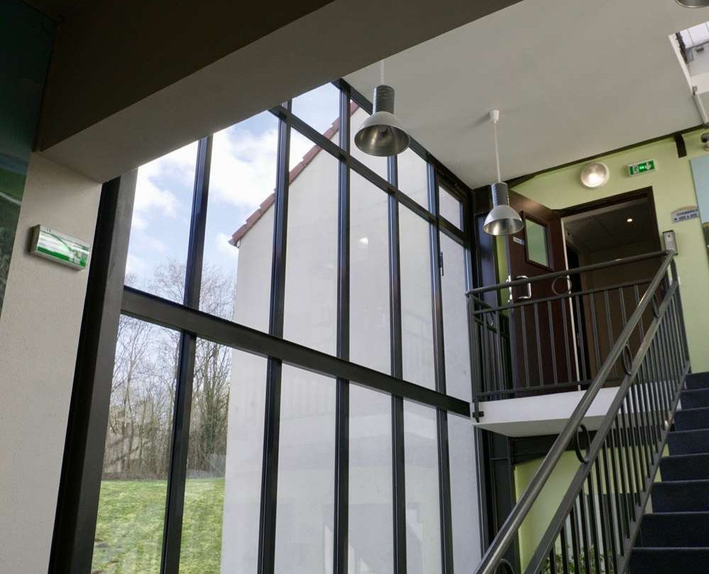 Hôtel Kyriad Crepy En Valois主图