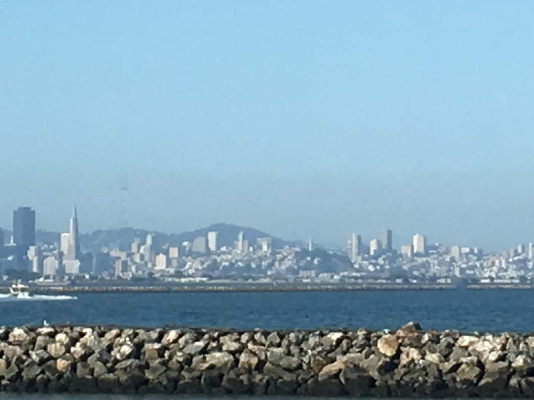 伯克利码头希尔顿希尔顿逸林酒店主图