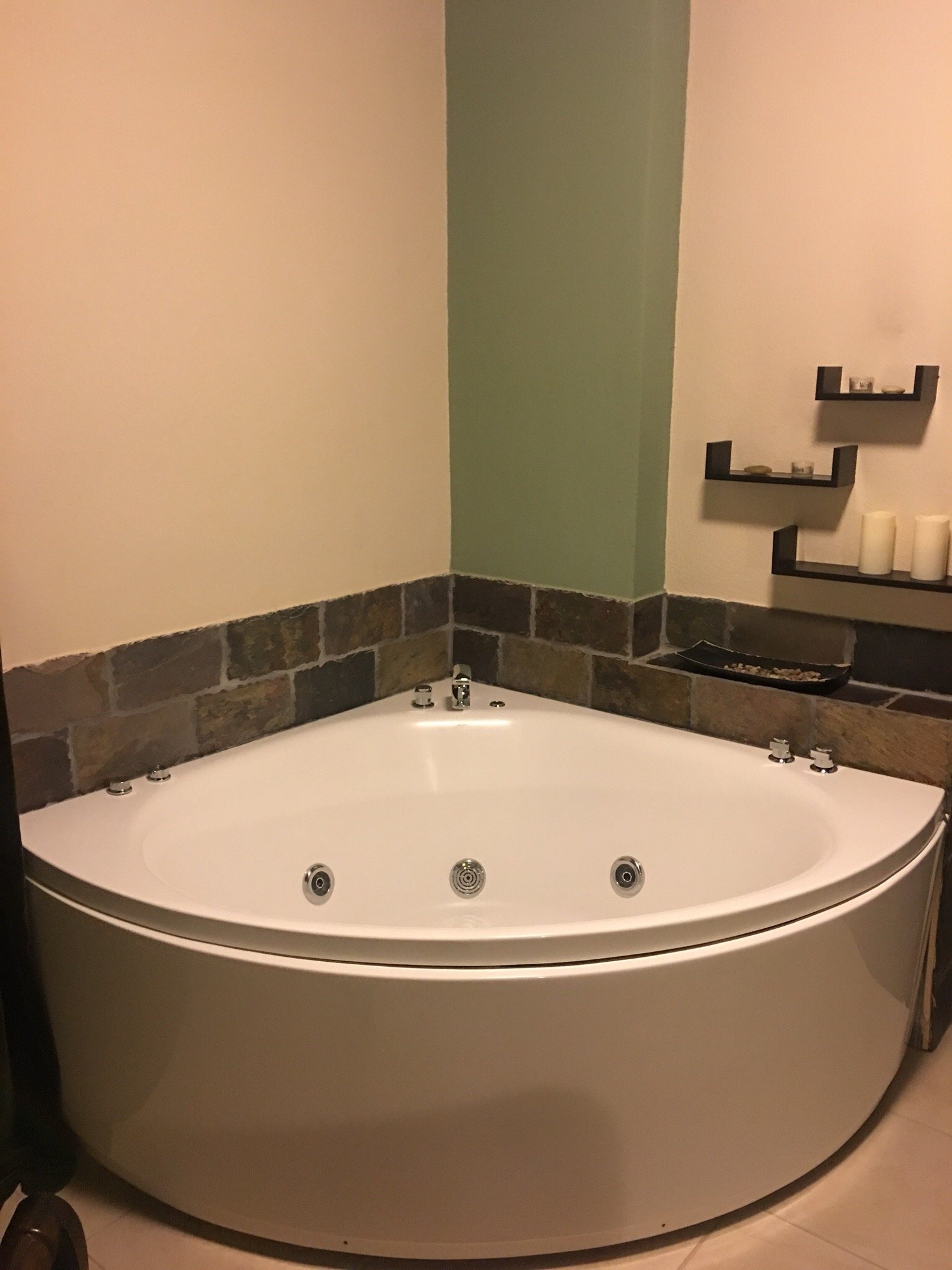 Paroraia Boutique Rooms-官方