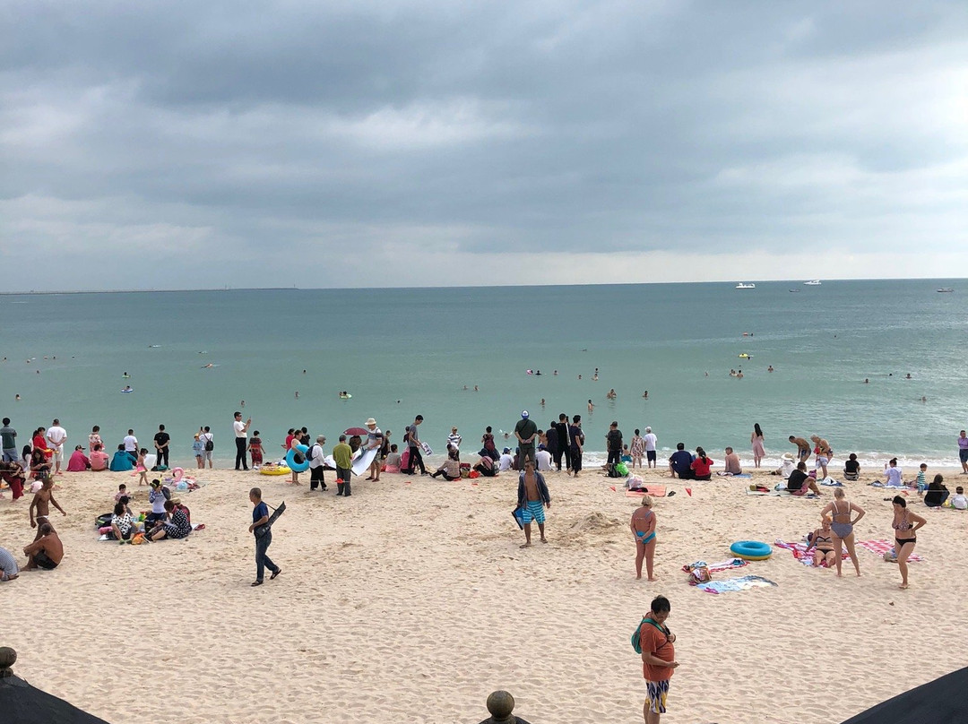 夏日美食广场-三亚市必去景点