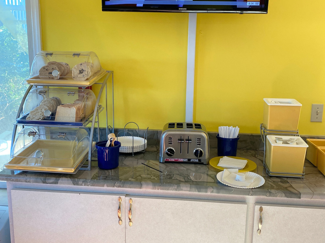 Days Inn by Wyndham Lamont/Monticello主图